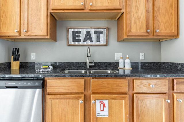 2915 Vineyards Parkway Building 8- Unit 1, Branson, MO 65616