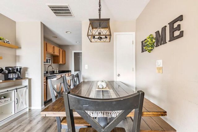 2915 Vineyards Parkway Building 8- Unit 1, Branson, MO 65616