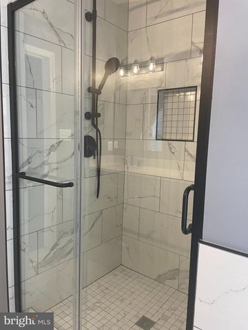 11723 SCOOTER LN #186, Fairfax, VA 22030