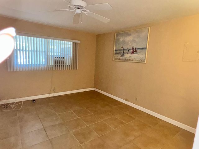 277 Seville L, Delray Beach, FL 33446