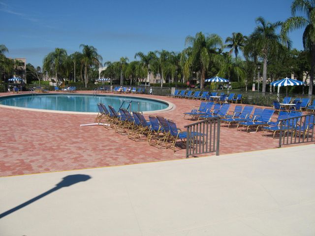 277 Seville L, Delray Beach, FL 33446