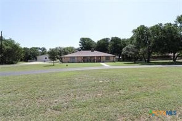 221 County Road 4748, Kempner, TX 76539