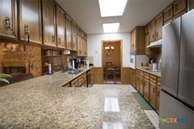 221 County Road 4748, Kempner, TX 76539