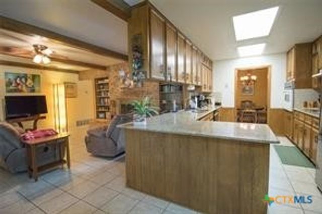 221 County Road 4748, Kempner, TX 76539