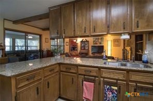 221 County Road 4748, Kempner, TX 76539
