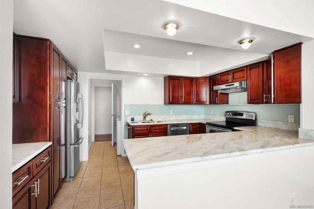 Image 15 of property listing at 3634 7th Avenue 14F, San Diego, CA 92103