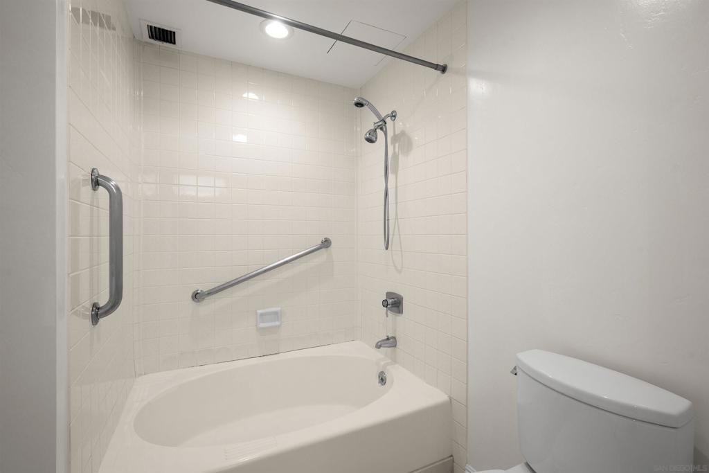 Image 34 of property listing at 3634 7th Avenue 14F, San Diego, CA 92103