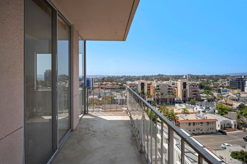 Image 37 of property listing at 3634 7th Avenue 14F, San Diego, CA 92103