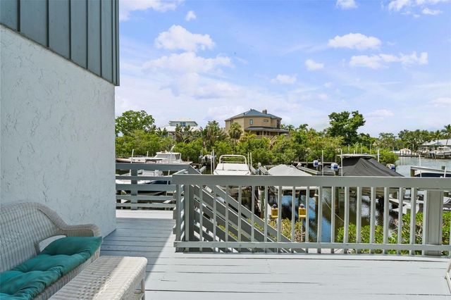 1269 DOCKSIDE PLACE 115, Sarasota, FL 34242