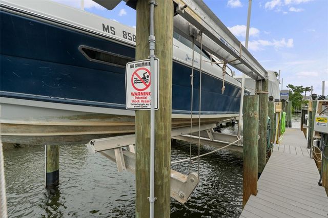 1269 DOCKSIDE PLACE 115, Sarasota, FL 34242