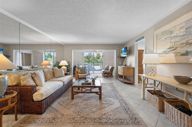 1269 DOCKSIDE PLACE 115, Sarasota, FL 34242