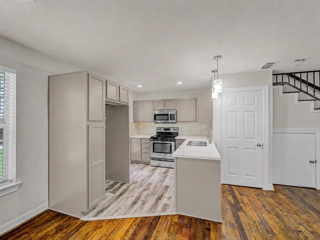 4814 Bradford Drive 4814B, Dallas, TX 75219