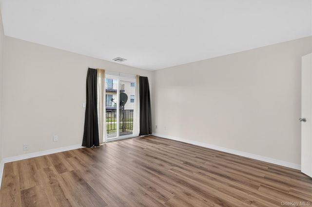 276 Temple Hill Road 1613, New Windsor, NY 12553