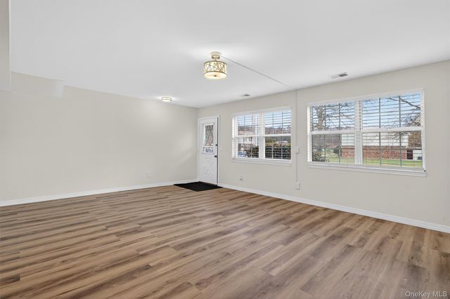 276 Temple Hill Road 1613, New Windsor, NY 12553