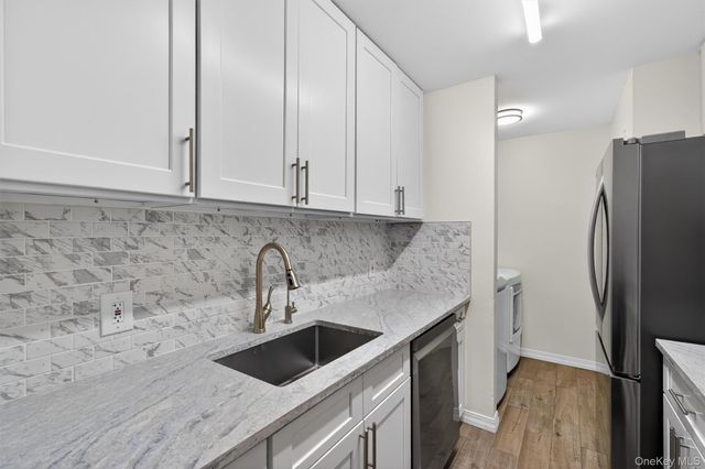 276 Temple Hill Road 1613, New Windsor, NY 12553