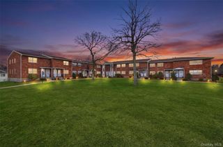 276 Temple Hill Road 1613, New Windsor, NY 12553