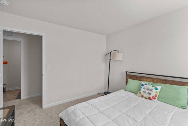 573 Cliff Street, Morristown, TN 37814