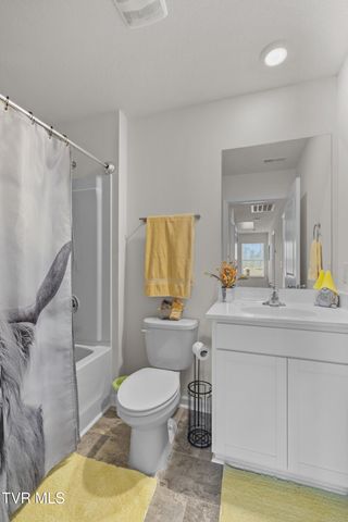 573 Cliff Street, Morristown, TN 37814