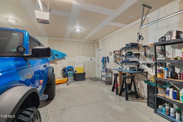 573 Cliff Street, Morristown, TN 37814