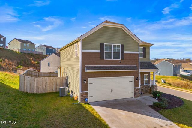 573 Cliff Street, Morristown, TN 37814