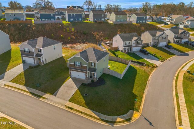 573 Cliff Street, Morristown, TN 37814