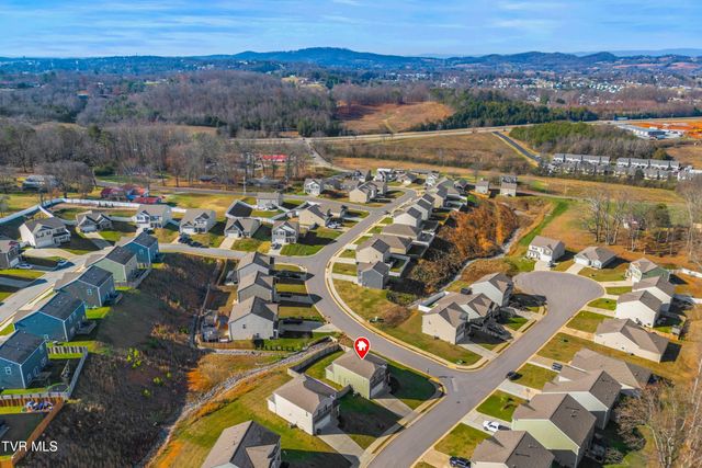 573 Cliff Street, Morristown, TN 37814