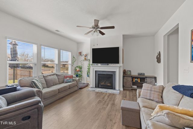 573 Cliff Street, Morristown, TN 37814