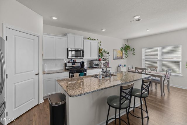 573 Cliff Street, Morristown, TN 37814