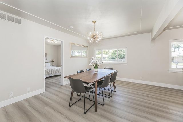 5383 Easterby Drive N, Fresno, CA 93727