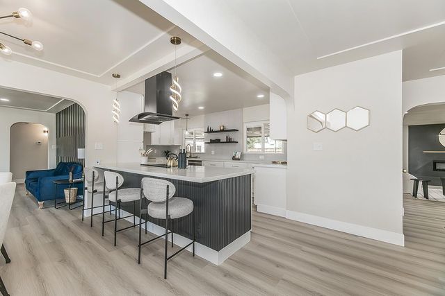 5383 Easterby Drive N, Fresno, CA 93727