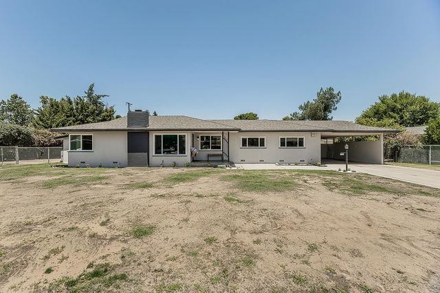 5383 Easterby Drive N, Fresno, CA 93727