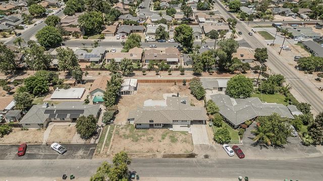 5383 Easterby Drive N, Fresno, CA 93727