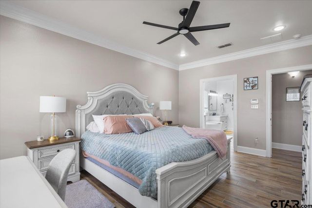 212 Pecan Park Dr, Bullard, TX 75757