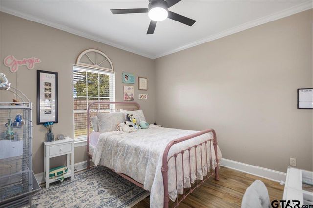 212 Pecan Park Dr, Bullard, TX 75757