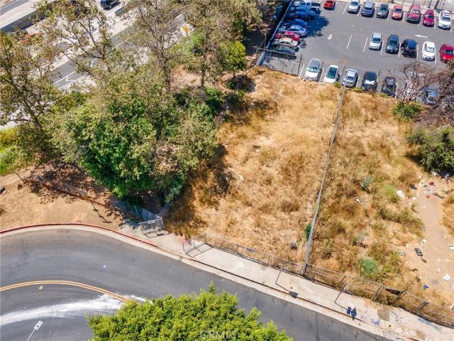 1014 Bartlett, Los Angeles, CA 90012