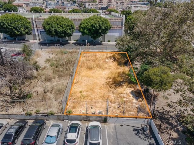 1014 Bartlett, Los Angeles, CA 90012