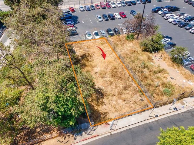 1014 Bartlett, Los Angeles, CA 90012