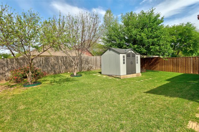 432 Hideaway Road, Mckinney, TX 75072