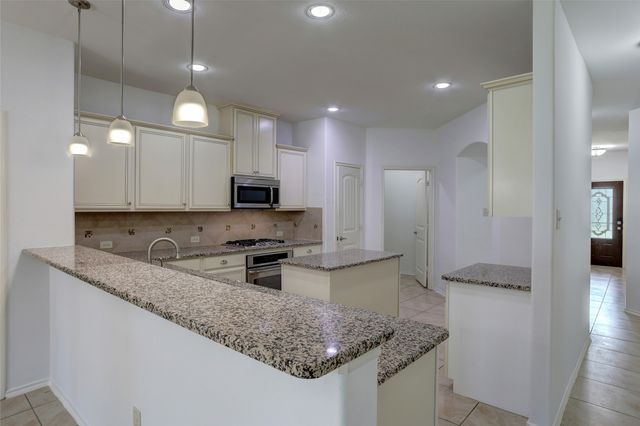 432 Hideaway Road, Mckinney, TX 75072