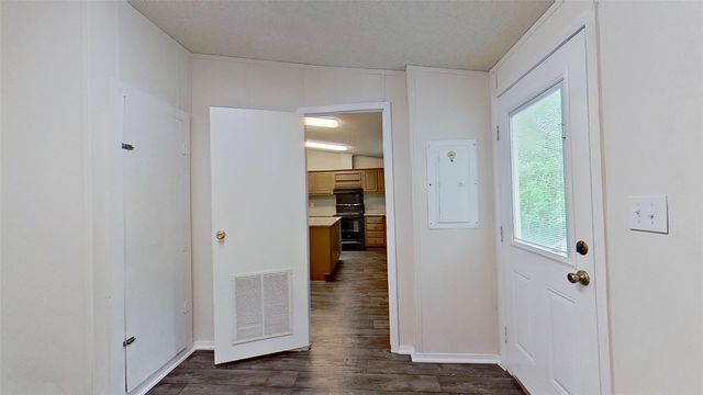 100 County Road 194, Georgetown, TX 78626