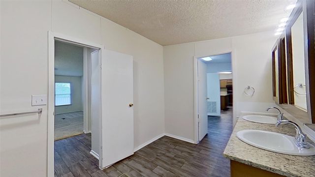 100 County Road 194, Georgetown, TX 78626