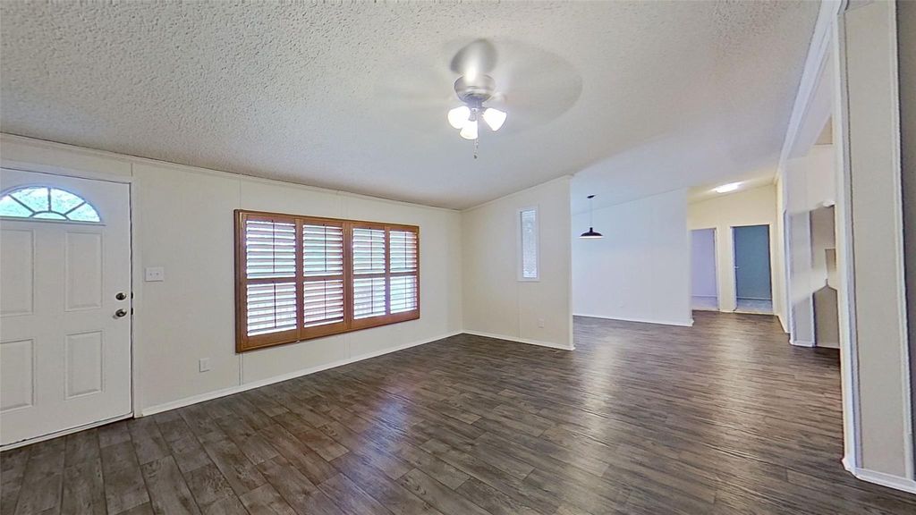 100 County Road 194, Georgetown, TX 78626