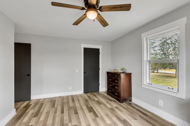 1261 Harrison Rd, Murfreesboro, TN 37128