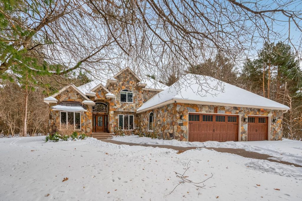 26563 Woodlands Parkway, Zimmerman, MN 55398