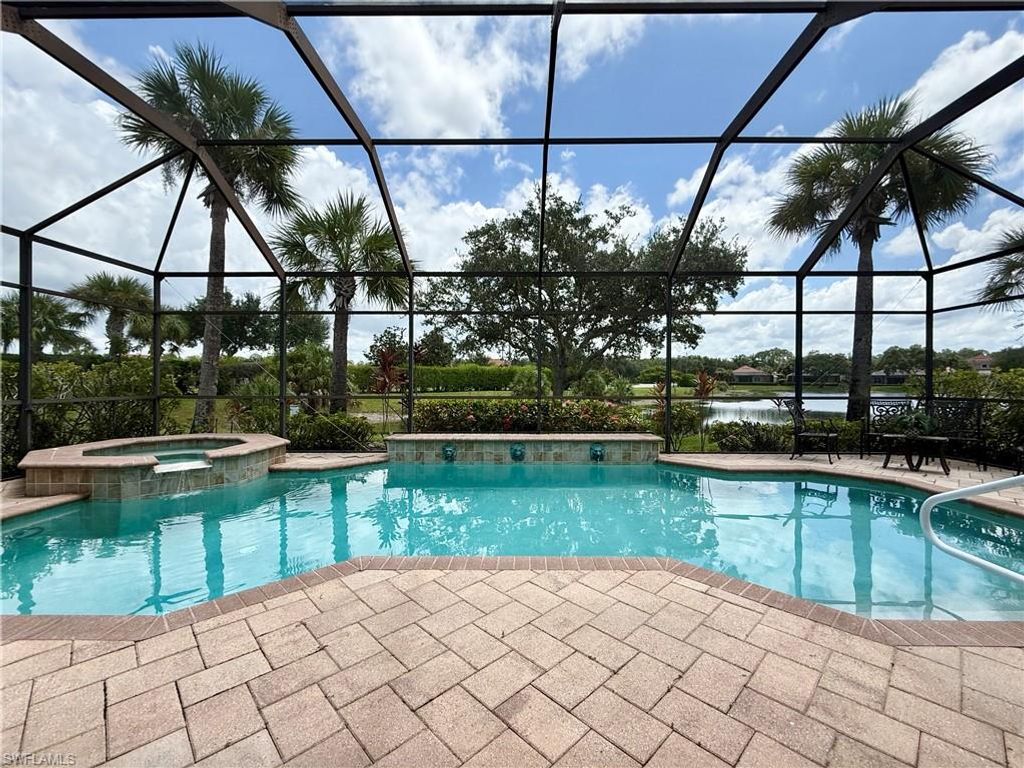 7903 Founders CIR, NAPLES, FL 34104 — photo 2