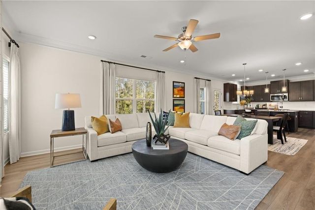 318 Oakmont Drive, Dallas, GA 30132