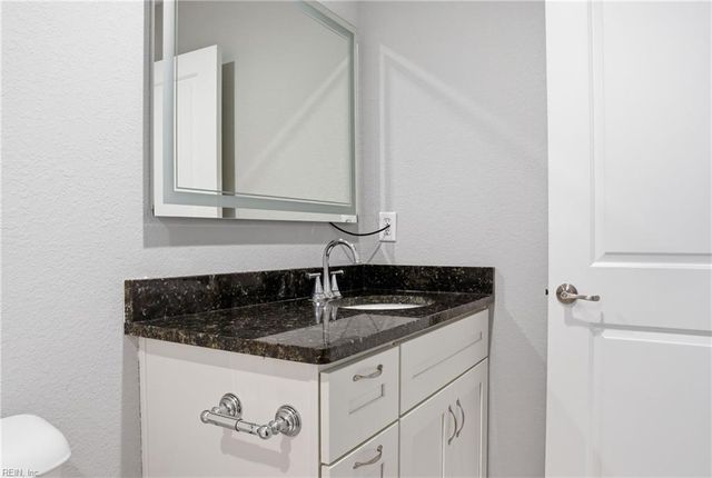 4311 Alvah Martin WAY, Chesapeake, VA 23324