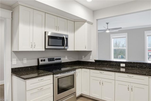 4311 Alvah Martin WAY, Chesapeake, VA 23324