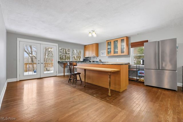 81 Cherry Drive NW, North Canton, OH 44720