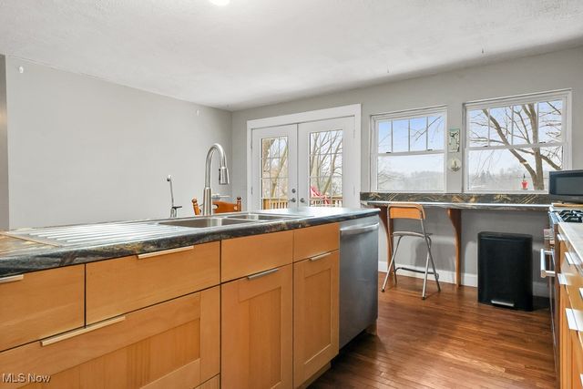 81 Cherry Drive NW, North Canton, OH 44720